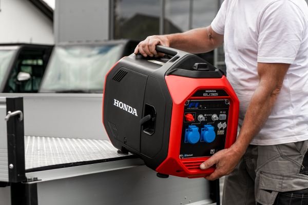 honda eu 32i stromerzeuger stromaggregat notstrom inverter 3 600x600 honda eu 32i stromerzeuger stromaggregat notstrom inverter 3 600x600